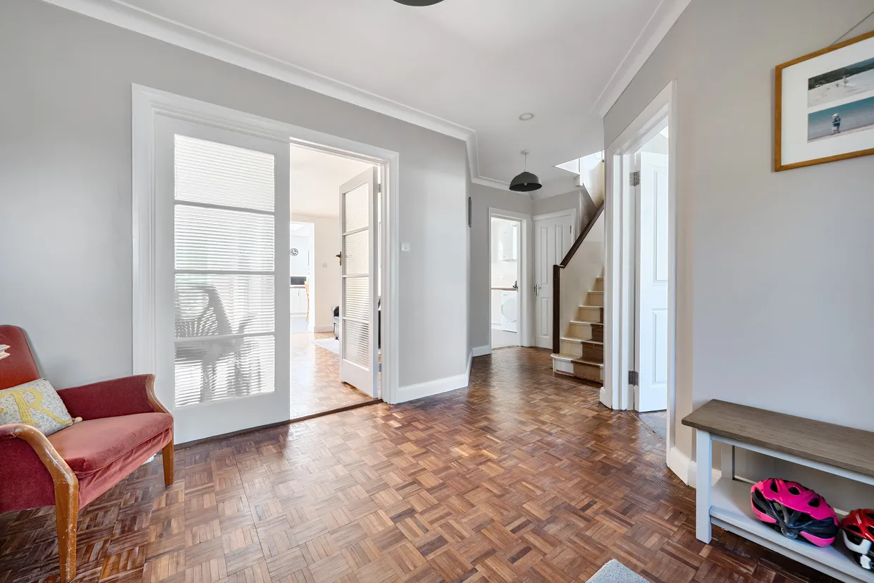 Myddelton Park, Whetstone, N20 photo 2