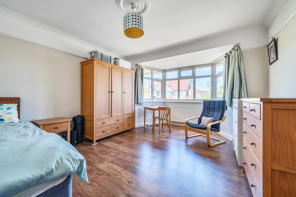 Myddelton Park, Whetstone, N20 photo 16