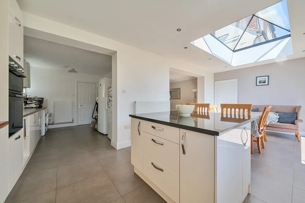 Myddelton Park, Whetstone, N20 photo 17