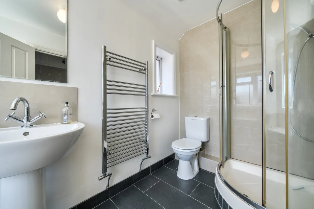 Myddelton Park, Whetstone, N20 photo 18