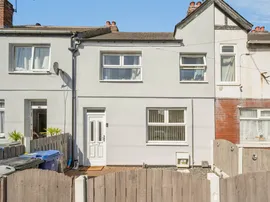 Kings Crescent, Edlington, Doncaster photo