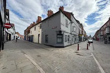 Carter Gate, NEWARK