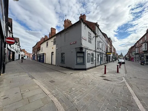 Carter Gate, NEWARKphoto