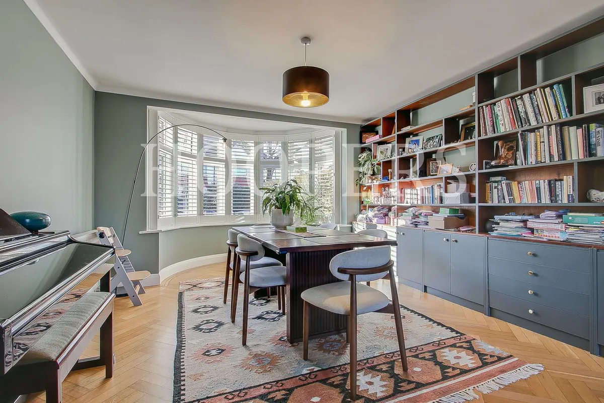 Vincent Gardens, London, NW2