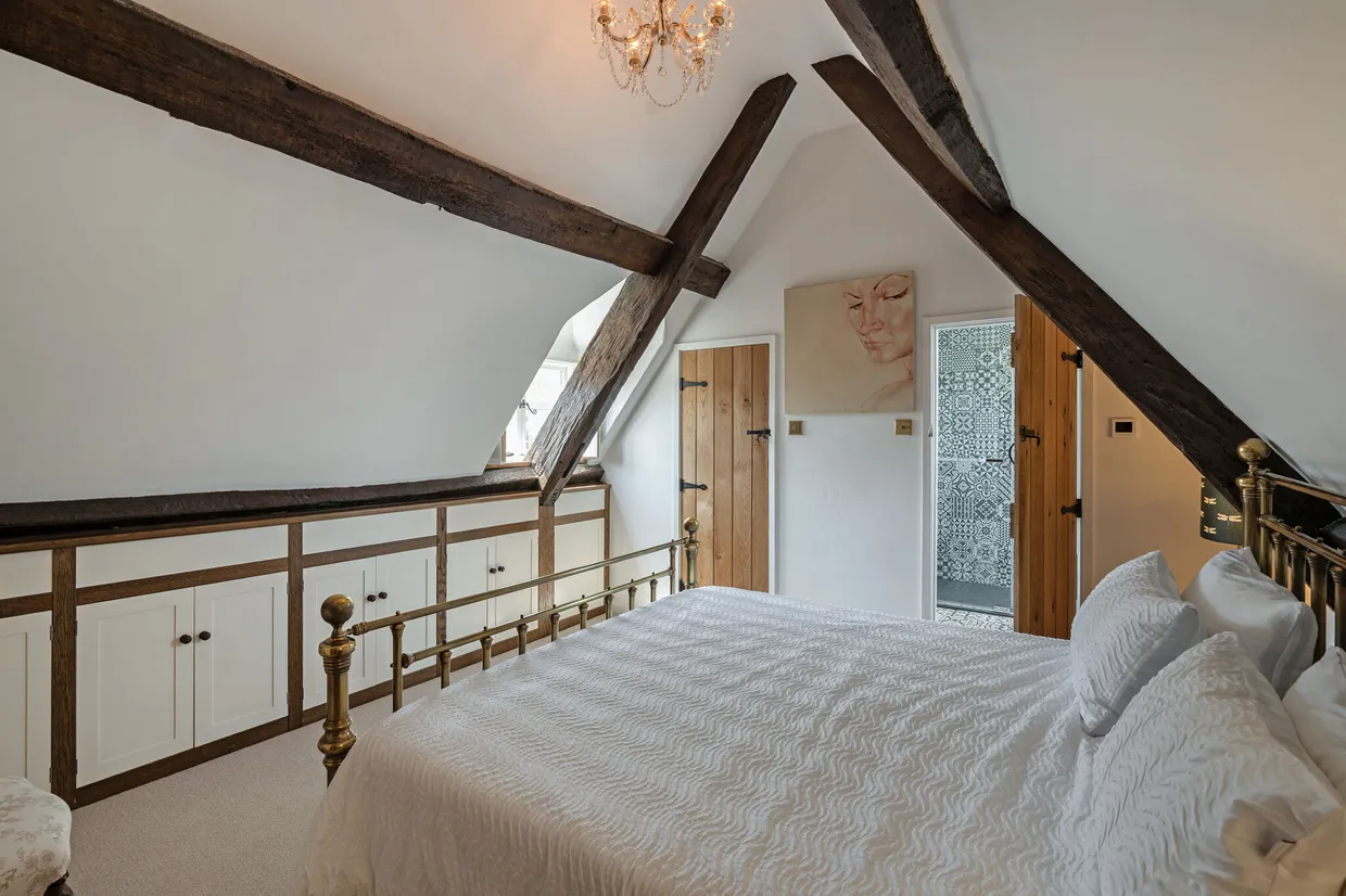 High Street, Marshfield, SN14 photo 6