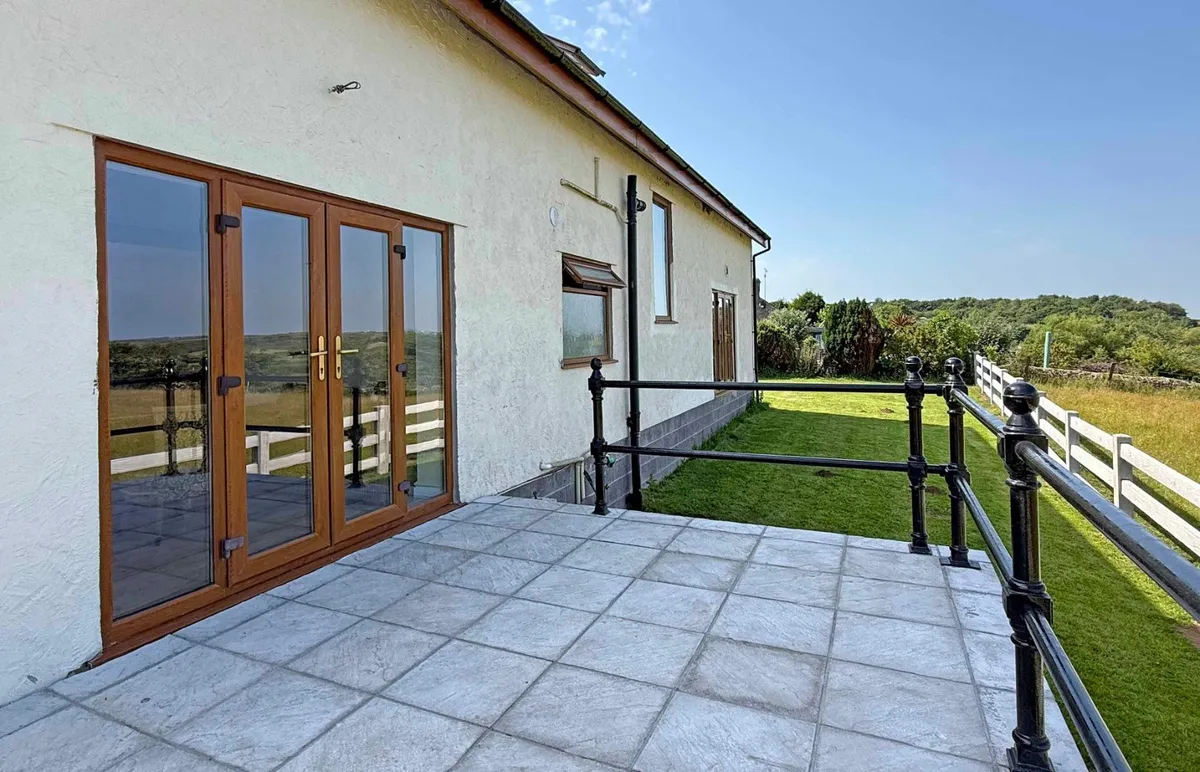 Carreglefn, Amlwch, Isle of Anglesey, LL68