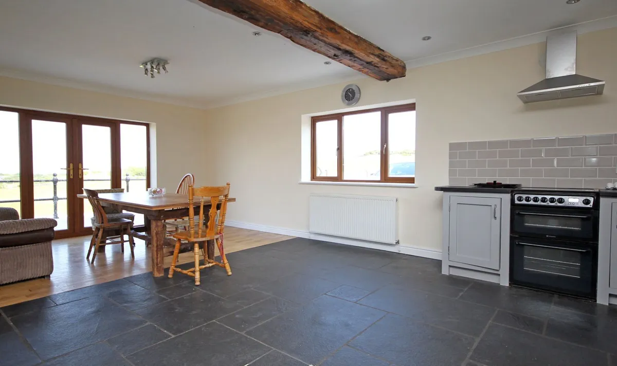 Carreglefn, Amlwch, Isle of Anglesey, LL68