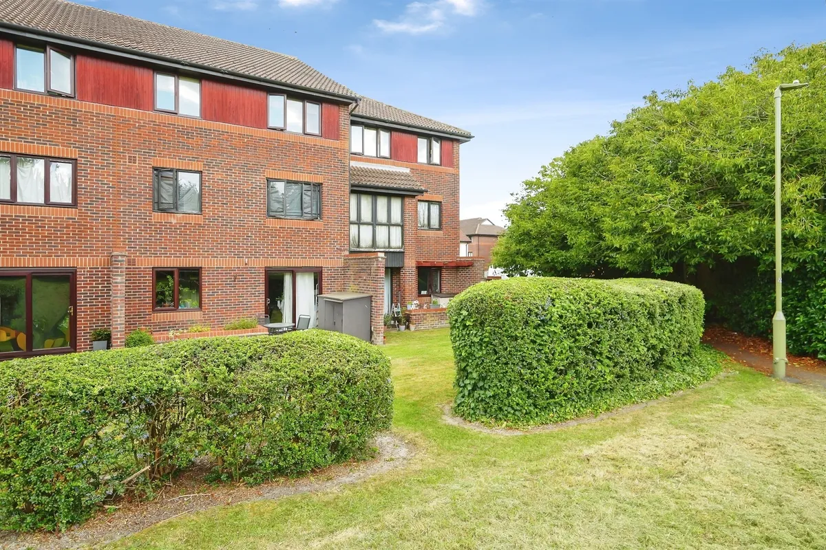 Linacre Close, Didcot