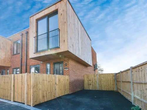Alfriston Road, Seafordphoto