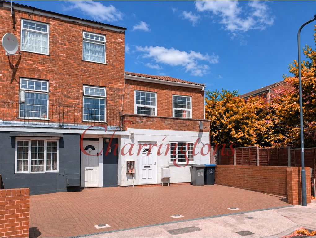 Beautifully Refurbished Three-Bedroom Family Home with Garden & Parking Image 1
