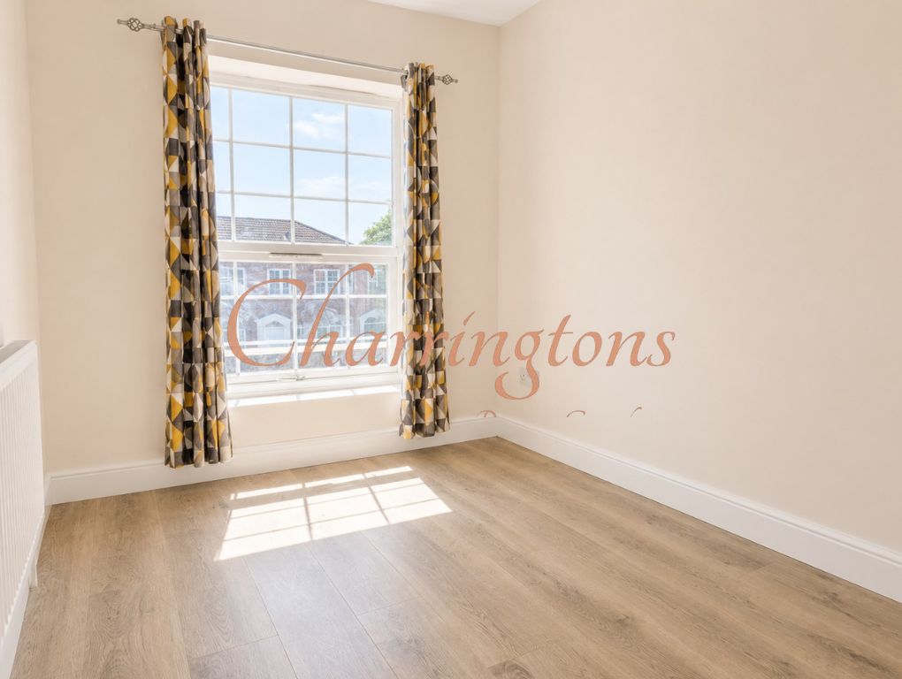 Beautifully Refurbished Three-Bedroom Family Home with Garden & Parking Image 7