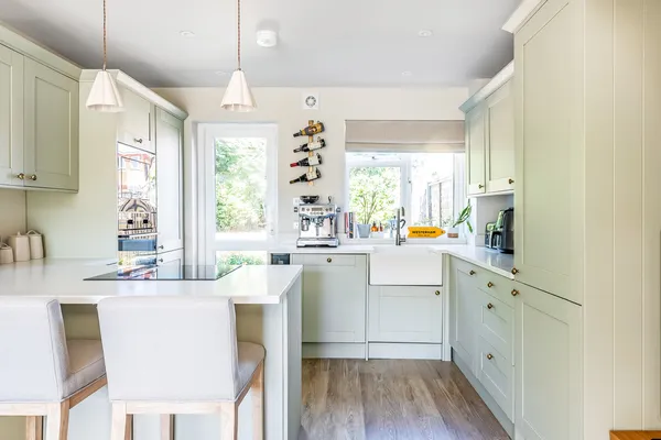 Squerryes Mede, Westerham, TN16 photo 4