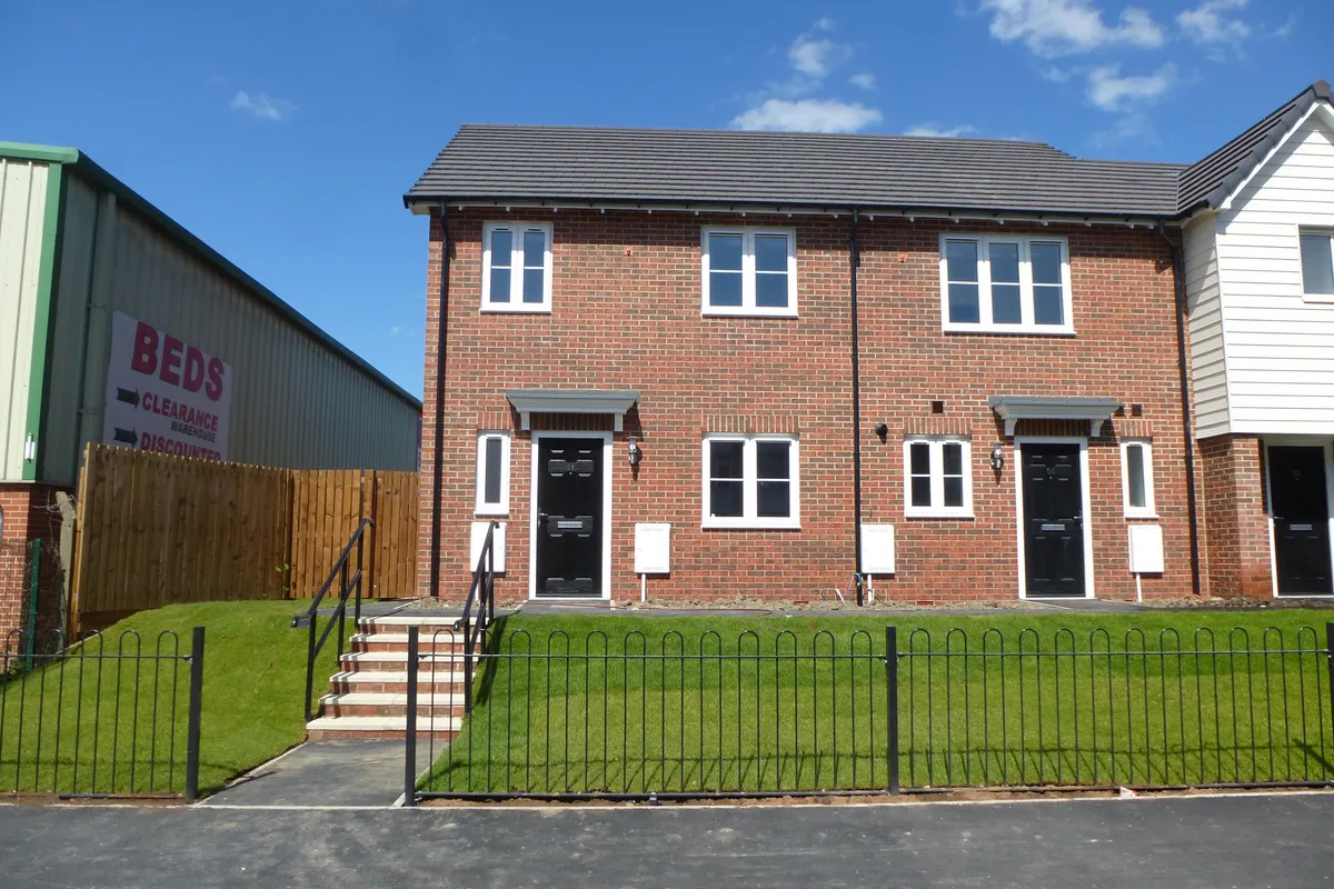 Savile Road, CASTLEFORD