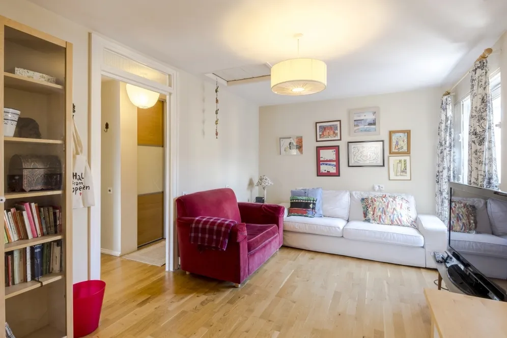 Tessa Sanderson Place, SW8 photo 3