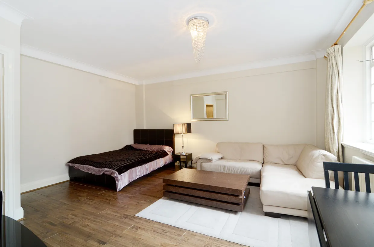 Vicarage Gate London W8 photo 3
