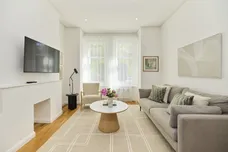 Barcombe Avenue London SW2 photo 1