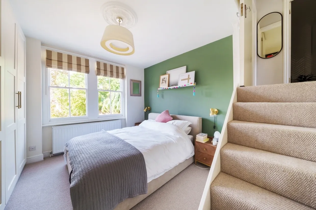 Muswell Hill Road, London, N10 photo 6