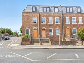 Manor Road, Wallington photo