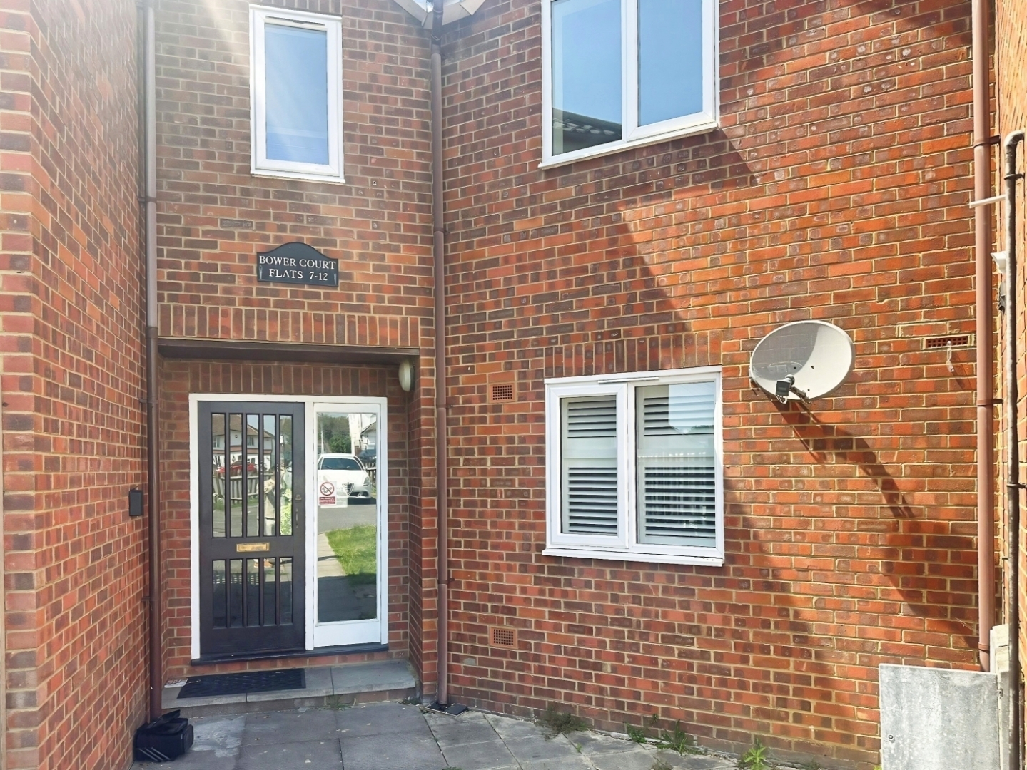 Cippenham Lane, Slough Image 1