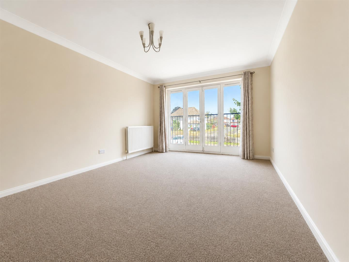 Cippenham Lane, Slough Image 2