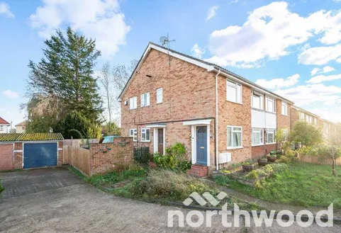 Larkspur Way, West Ewell, KT19