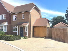 Town Wood Close, Lindfield, Haywards Heath photo