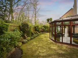 Fearns Mead, Warley, Brentwood thumb 2