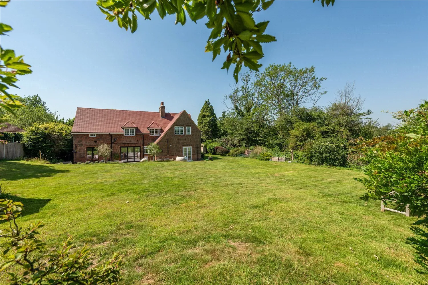 Dorking Road, Abinger Hammer, RH5 photo 23