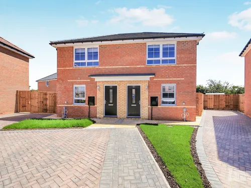 Almond Avenue, Whittlesey, PETERBOROUGHphoto