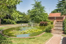 Sir Josephs Walk, Harpenden, AL5 photo 7