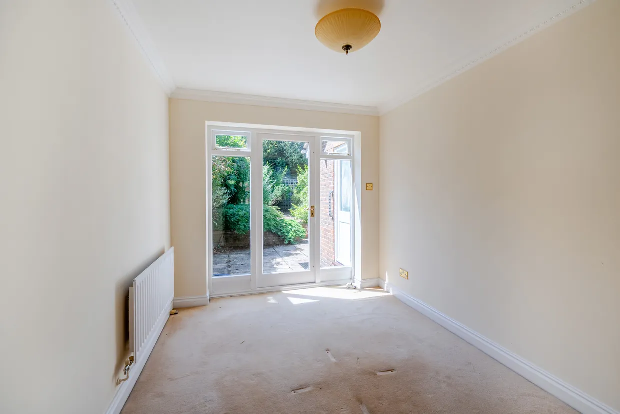 Sir Josephs Walk, Harpenden, AL5 photo 10