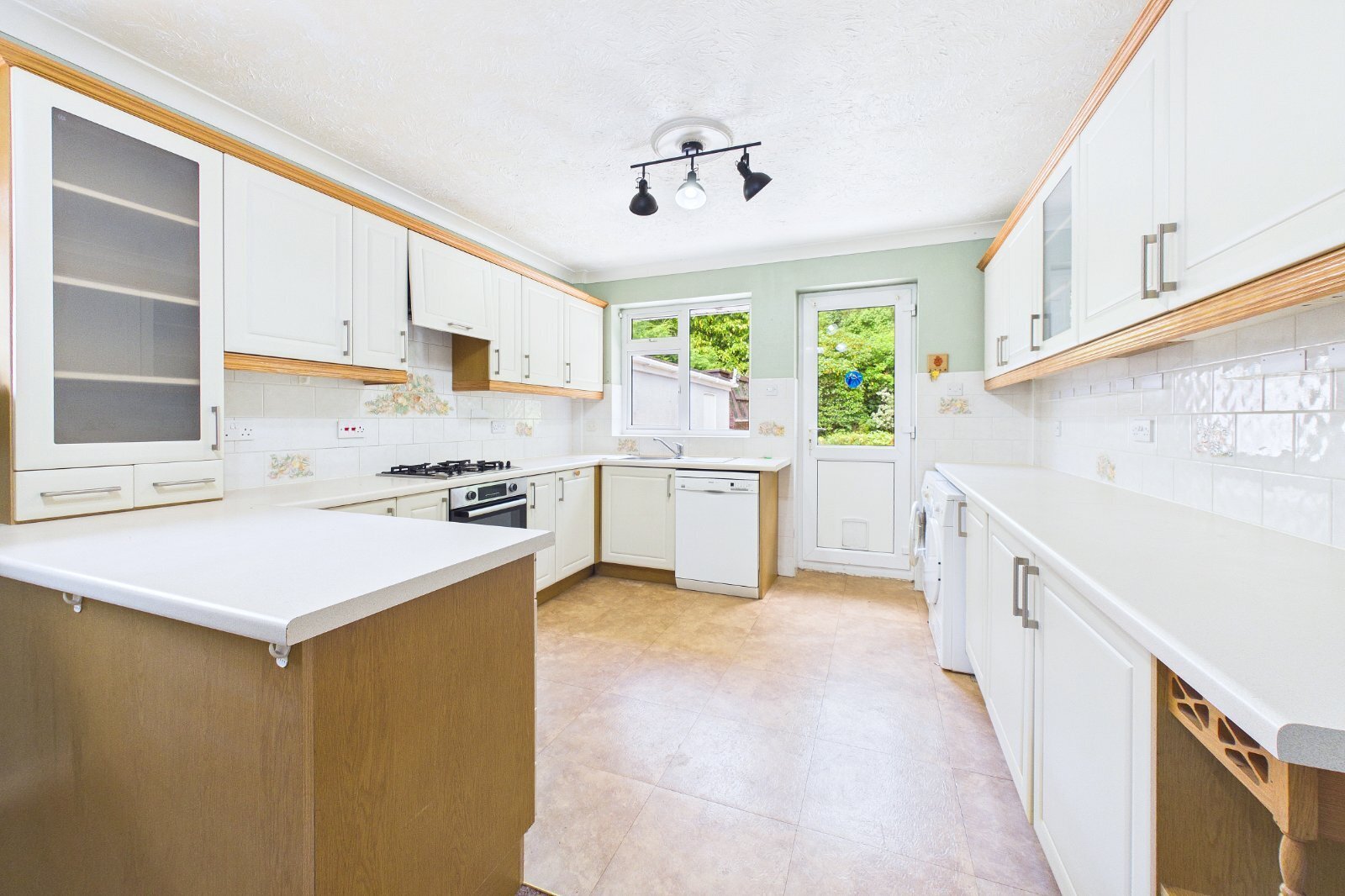 Witchampton Road, Broadstone, Dorset, BH18 Image 8