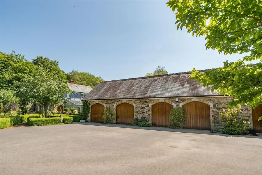 Property Image 33