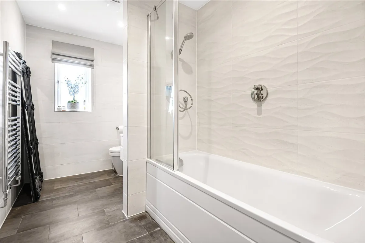 Horse Leys, Rotherfield Greys, Henley-on-Thames, RG9