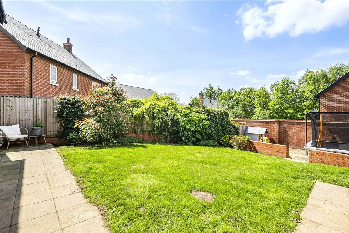 Horse Leys, Rotherfield Greys, Henley-on-Thames, RG9