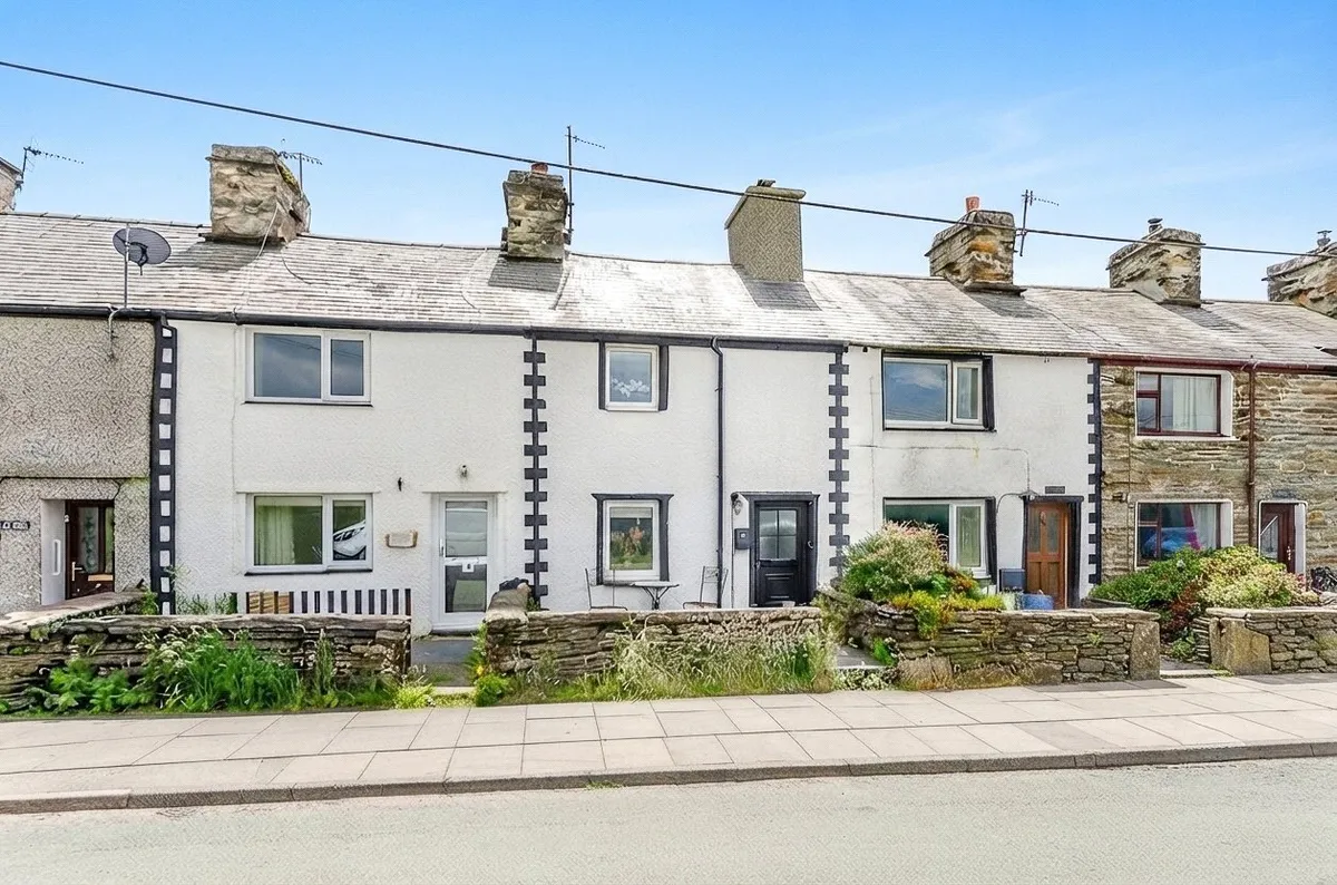 Bryn Tirion, Pant Llwyd, Blaenau Ffestiniog, Gwynedd, LL41