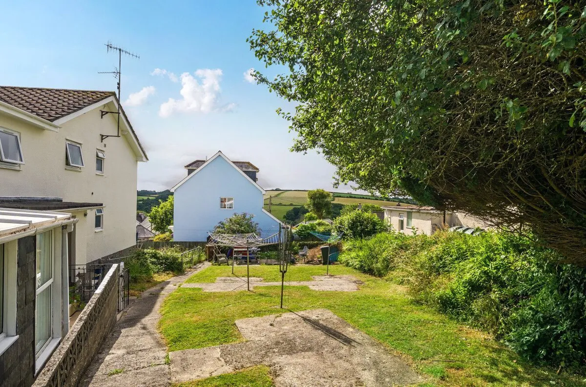 Arundell Place, Loddiswell