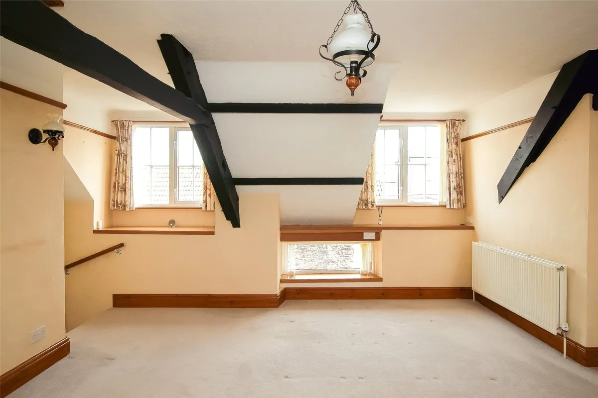 Cross Street, Northam, Bideford, EX39