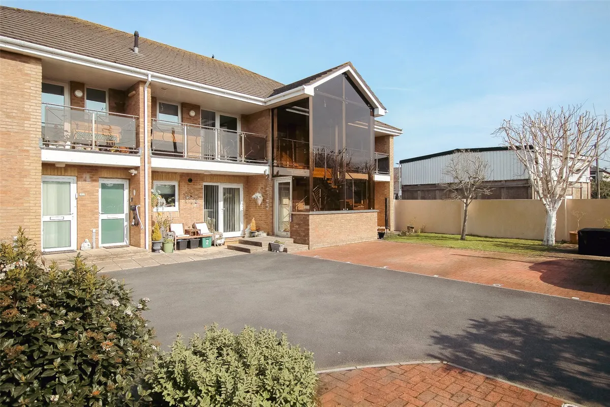 Meadowville Court, Bideford, EX39
