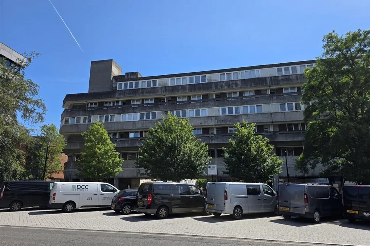Commercial Road, SOUTHAMPTON