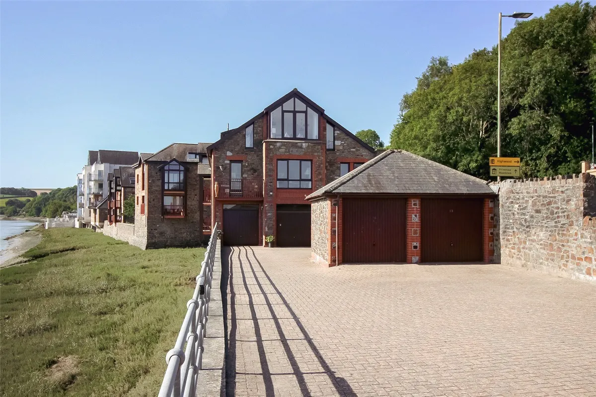 Wooder Wharf, New Road, Bideford, Devon, EX39