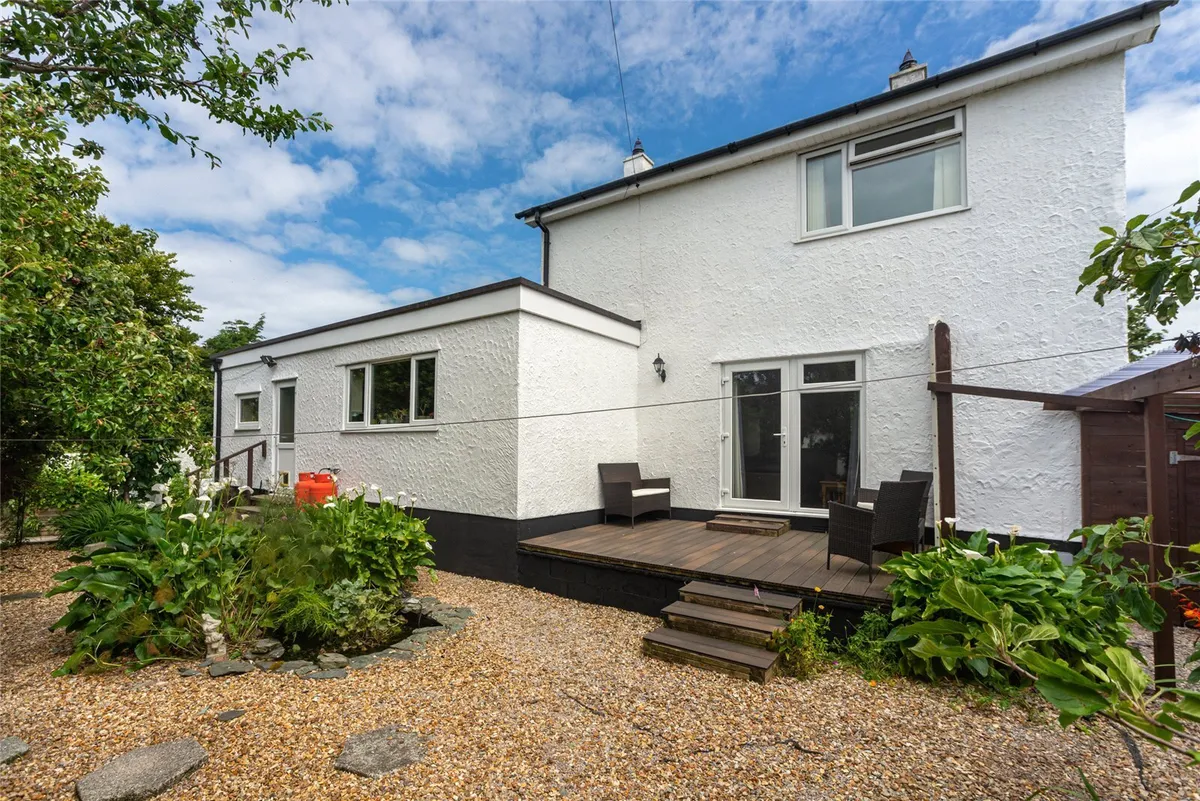Cemaes Bay, Isle of Anglesey, LL67