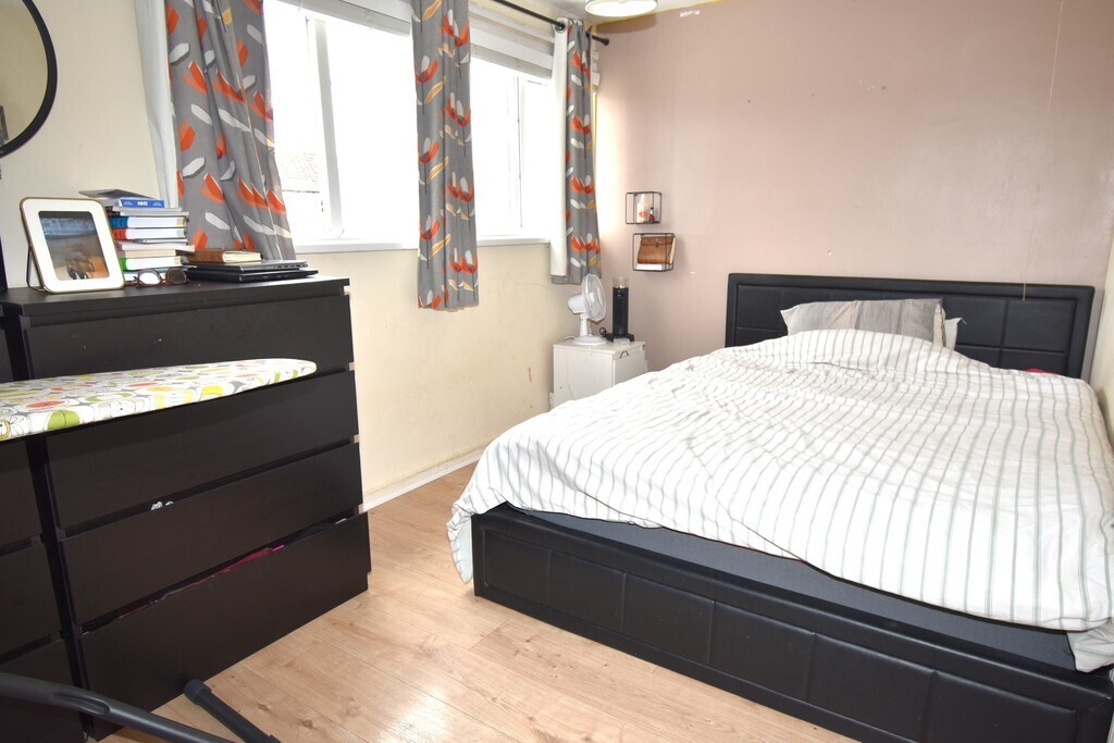 Portsea Close, Coventry Image 11