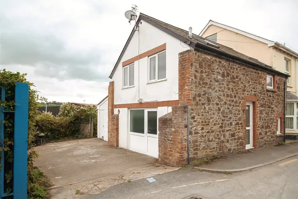 Chanters House, Hubbastone Road, Appledore, Bideford, EX39