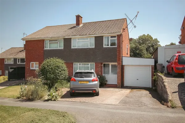 Moreton Park Road, Bideford, EX39
