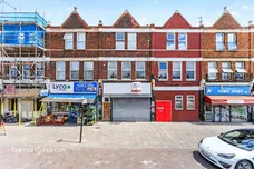 Mitcham Lane, London
