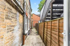 Mitcham Lane, London