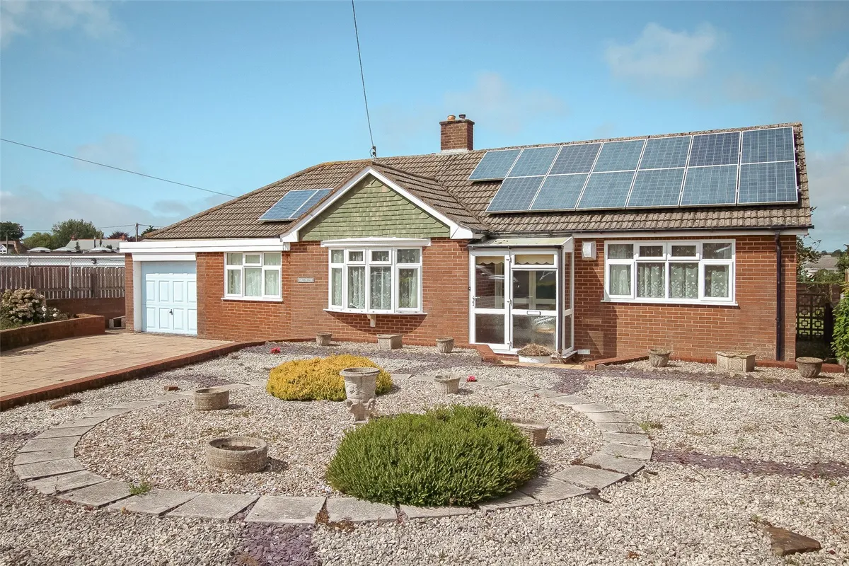 Alverdiscott Road, Bideford, EX39
