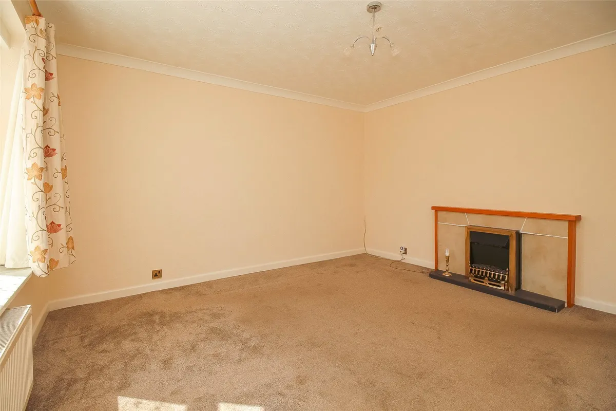 Alverdiscott Road, Bideford, EX39