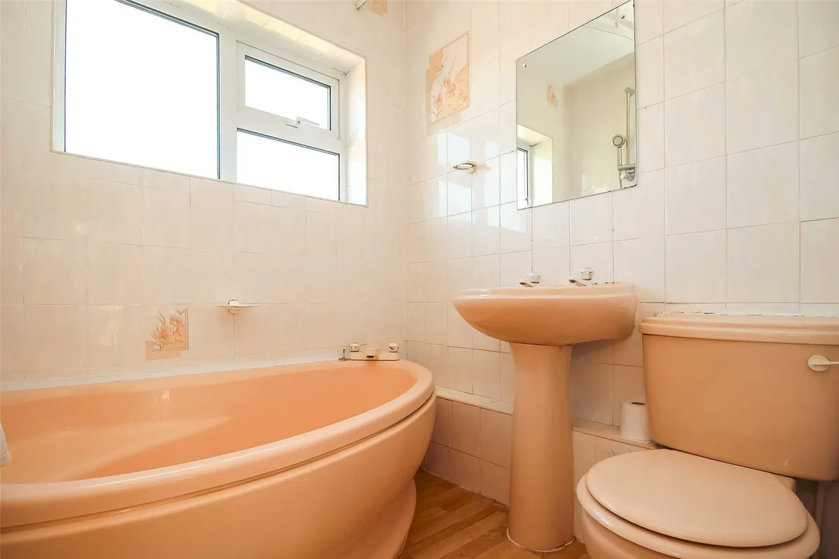 Alverdiscott Road, Bideford, EX39